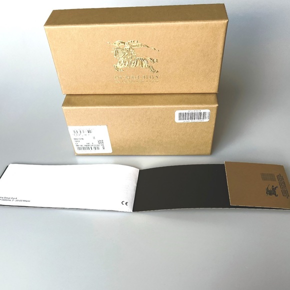 Burberry Box for Eyewear with Tags and Authenticity Card. - Picture 3 of 6